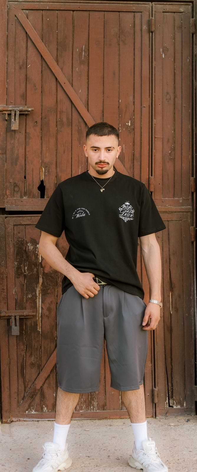 Delve club royale tee