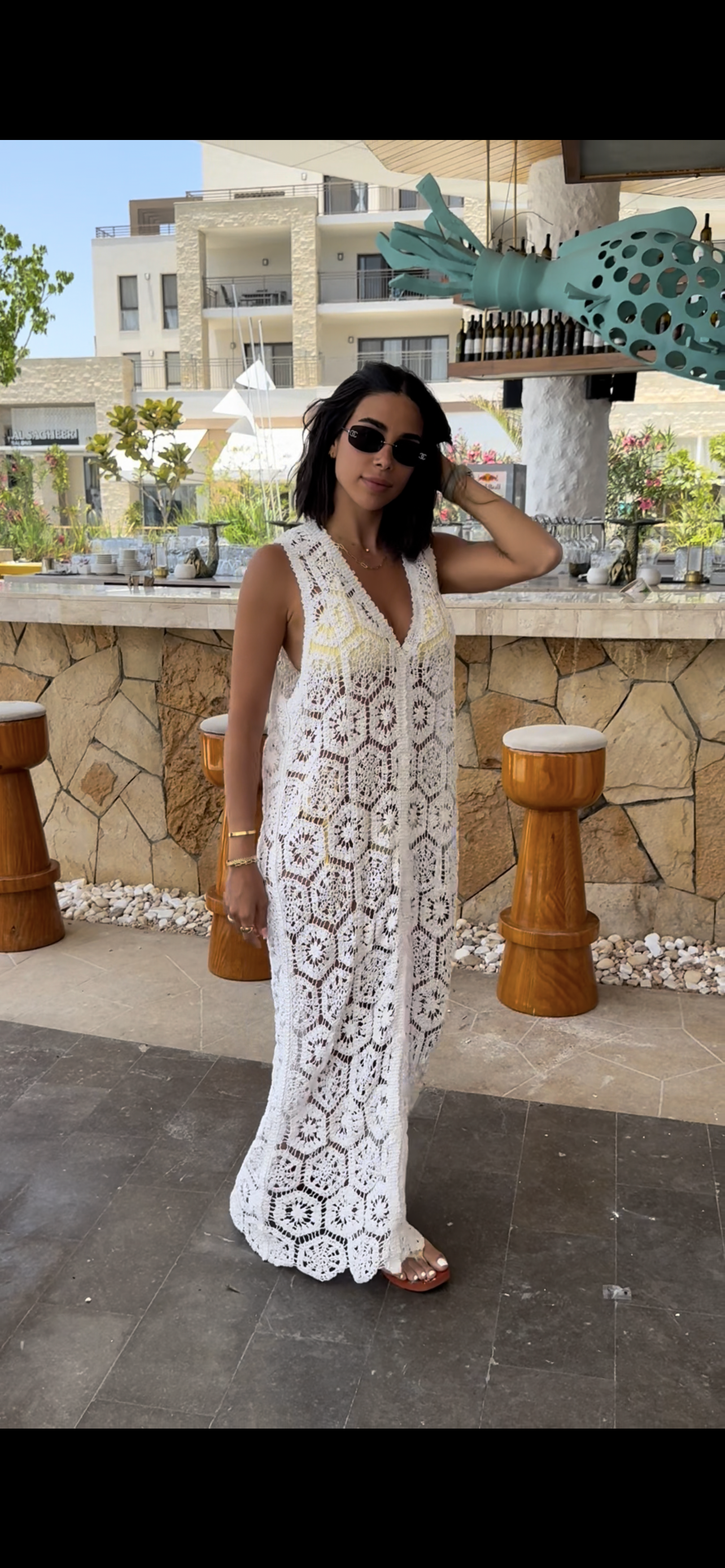 Chiclique cover up