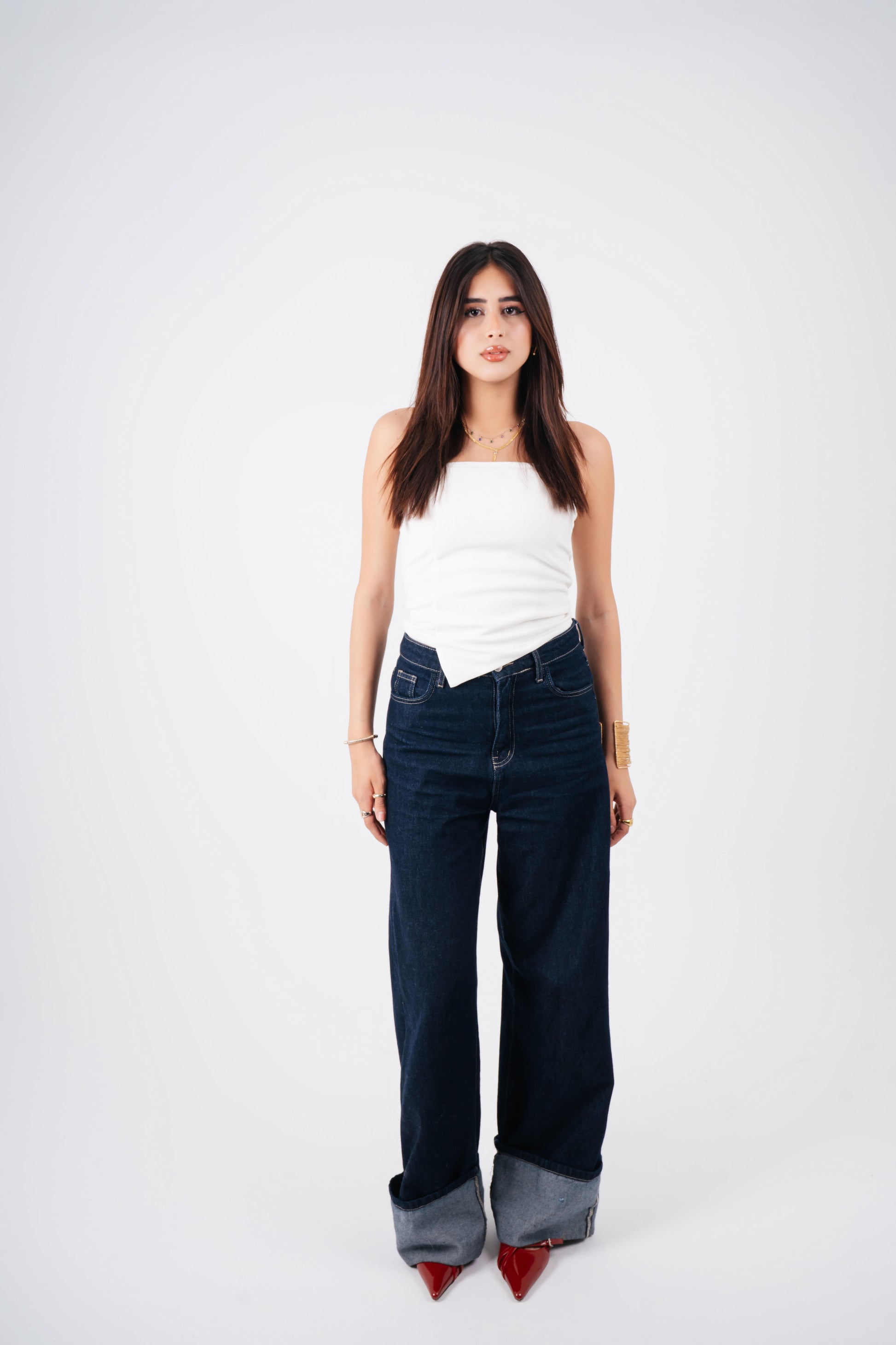 Louna white top