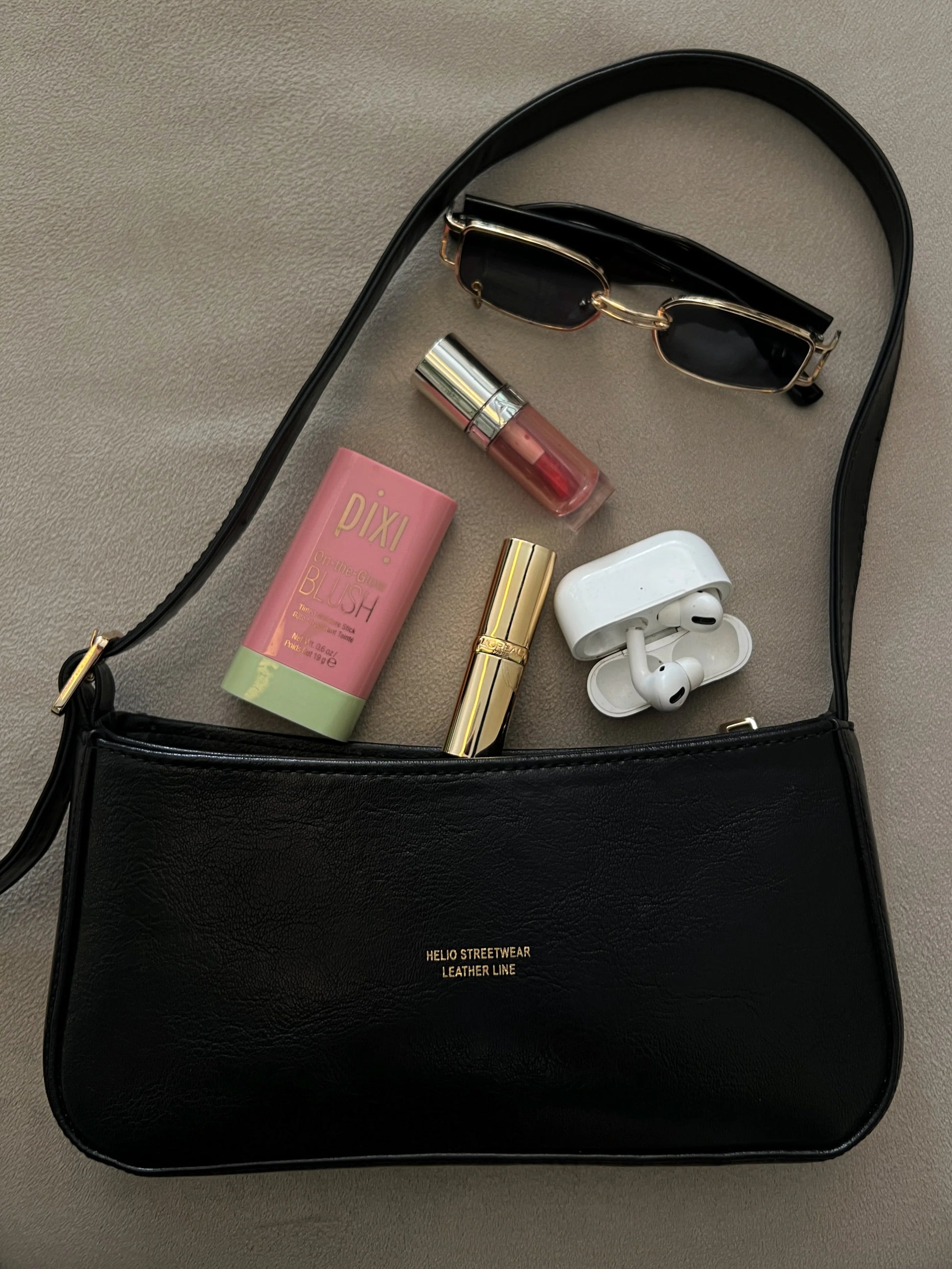 TOKEN LEATHER BAG