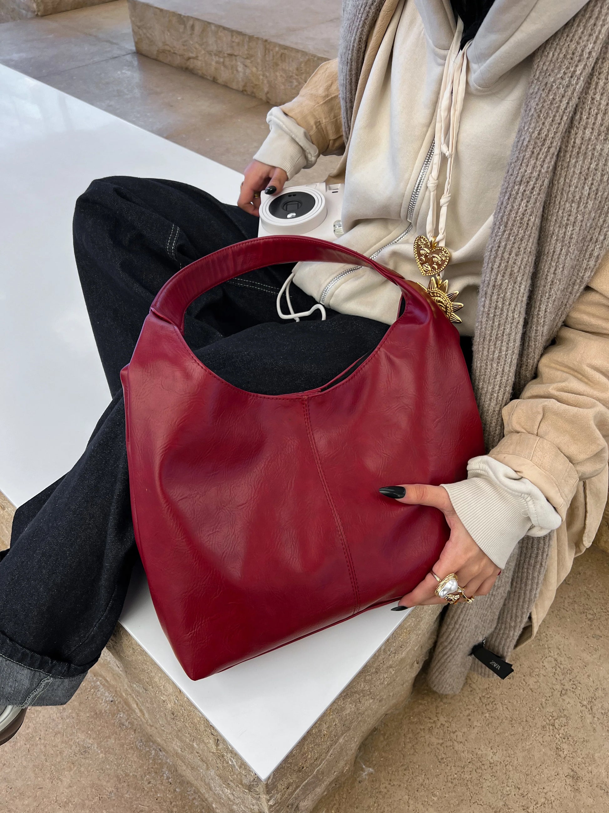 HOBO LEATHER BAG